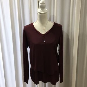 NWT. Lola and Sophie burgundy blouse